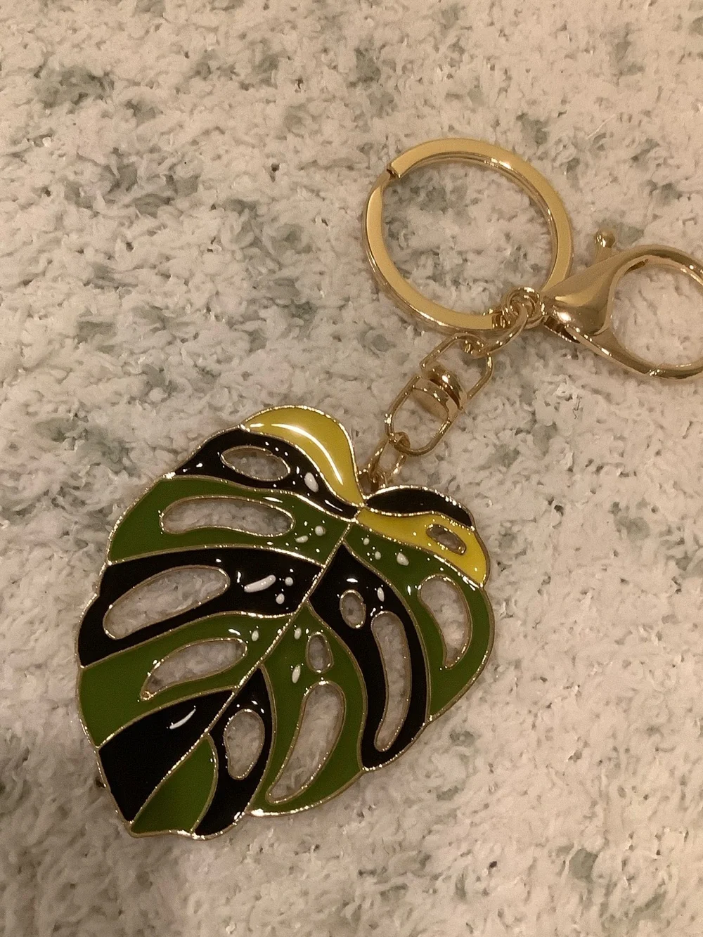 Tropical Monstera Philodendron Leaf Shaped Enamel Keychain Yellow & Green NWT
